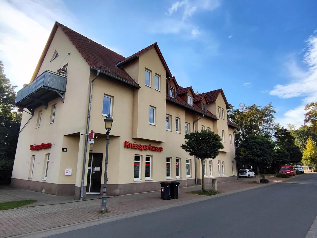 Bohnapartments Bechstein - Sehr Ruhig - 3 Schlafzimmer - Balkon - Gratis Stellplaetze- Wlan - Vollausstattung Neudietendorf Экстерьер фото