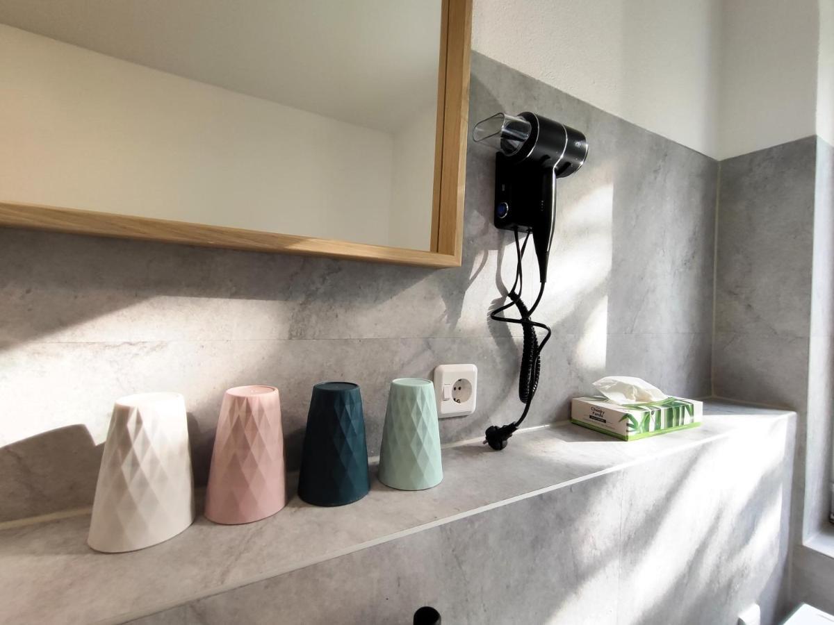 Bohnapartments Bechstein - Sehr Ruhig - 3 Schlafzimmer - Balkon - Gratis Stellplaetze- Wlan - Vollausstattung Neudietendorf Экстерьер фото