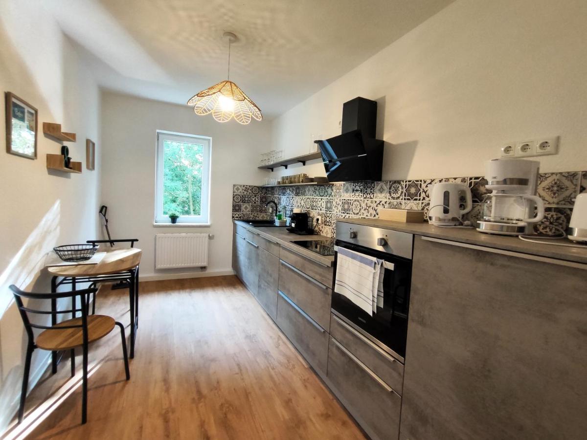 Bohnapartments Bechstein - Sehr Ruhig - 3 Schlafzimmer - Balkon - Gratis Stellplaetze- Wlan - Vollausstattung Neudietendorf Экстерьер фото